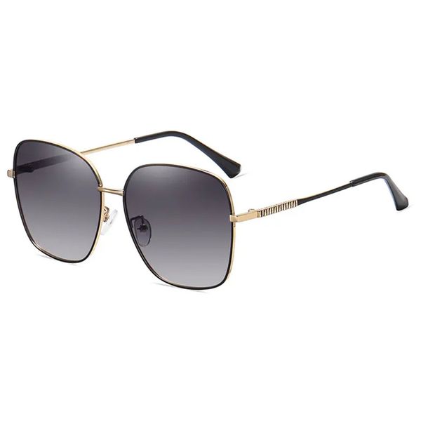 new big box round face street shooting ladies fashion sunglasses trendy polarized glasses driving sunglasses female round frame, White;black
new big box round face street shooting ladies fashion sunglasses trendy polarized glasses driving sunglasses female round frame, White;black