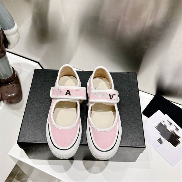 luxury design bowling shoes 2023 channel fashion couple leather canvas comfortable elegant student sports running shoes casual coaching shoe
luxury design bowling shoes 2023 channel fashion couple leather canvas comfortable elegant student sports running shoes casual coaching shoe