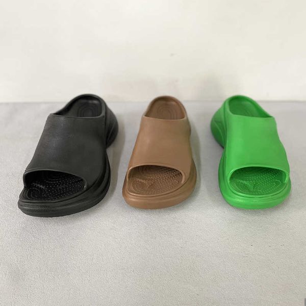 slide women poolcroc rubber platform sandel 5cm thick bottom slippers black white beach shoes open toe shoes with box no445
slide women poolcroc rubber platform sandel 5cm thick bottom slippers black white beach shoes open toe shoes with box no445