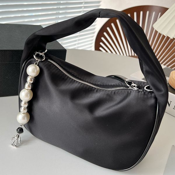 women designer re-nylon bag with pearl beads ornament zipper pocket silver chain underarm shoulder handbag enameled metal triangle luxury pu
women designer re-nylon bag with pearl beads ornament zipper pocket silver chain underarm shoulder handbag enameled metal triangle luxury pu