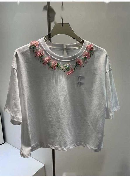 women's t-shirt designer new style 2022 summer miao family handmade beaded neckline flower design loose short t-shirt sleeve oxx4, White
women's t-shirt designer new style 2022 summer miao family handmade beaded neckline flower design loose short t-shirt sleeve oxx4, White