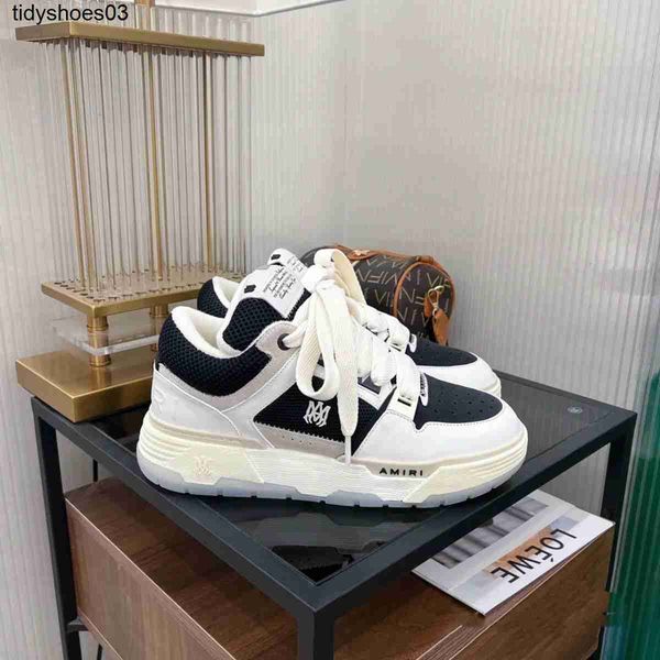 am bread shoes 2022 winter new football shoes couple casual sports shoes male retro thick sole shoes female, Black
am bread shoes 2022 winter new football shoes couple casual sports shoes male retro thick sole shoes female, Black