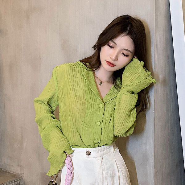 2021 korean autumn blouses women casual solid single breasted casual shirts fashion v-neck folds flare sleeve women's, White
2021 korean autumn blouses women casual solid single breasted casual shirts fashion v-neck folds flare sleeve women's, White