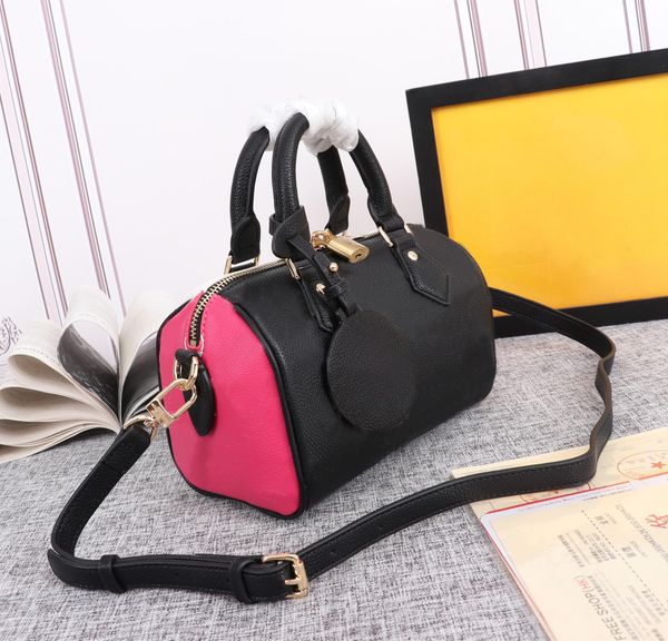 designer womens tote bag luxury bandouliere handbags mini crossbody bags quality flower letter empreinte shoulder totes ladies fashion eveni
designer womens tote bag luxury bandouliere handbags mini crossbody bags quality flower letter empreinte shoulder totes ladies fashion eveni
