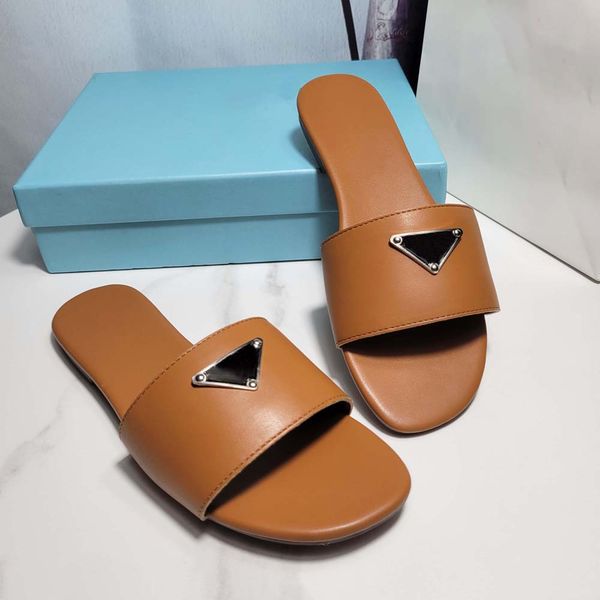 luxury designer genuine triangle leather toed flat slippers for comfort women's diamond metal buckle casual slippers r beach fashion su, Black
luxury designer genuine triangle leather toed flat slippers for comfort women's diamond metal buckle casual slippers r beach fashion su, Black