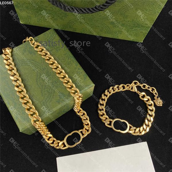 luxury thick chains necklaces interlocking letters bracelets golden tiger head pendants necklaces jewelry sets with box, Black
luxury thick chains necklaces interlocking letters bracelets golden tiger head pendants necklaces jewelry sets with box, Black