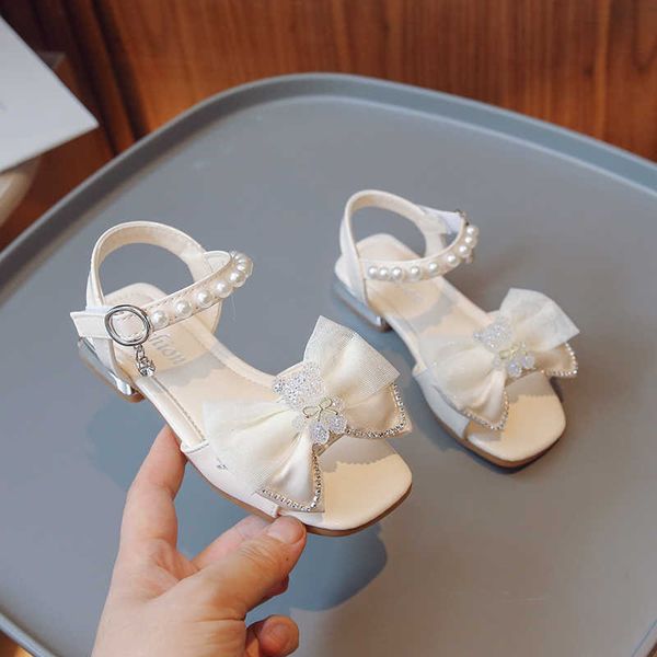 fashion girls' sandals 2023 new bow and bear pearl children's shoes breathable soft high heels mary jane party g220612, Black;red
fashion girls' sandals 2023 new bow and bear pearl children's shoes breathable soft high heels mary jane party g220612, Black;red