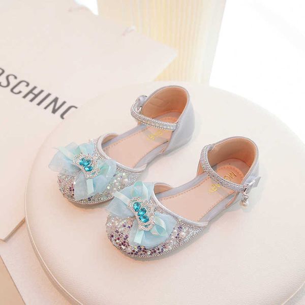 princess display crown bow rhinestone cute 2023 and girls' sandals versatile children's wedding shoes g220612, Black;red
princess display crown bow rhinestone cute 2023 and girls' sandals versatile children's wedding shoes g220612, Black;red
