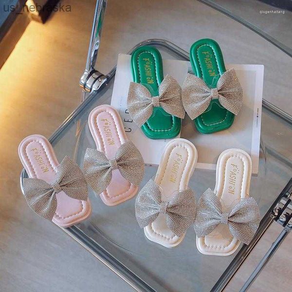 slipper girl' slippers pvc diamante fairy luxury low heel children sliders pu leather square toe 2636 lovely three colors kids sandals, Black;grey
slipper girl' slippers pvc diamante fairy luxury low heel children sliders pu leather square toe 2636 lovely three colors kids sandals, Black;grey