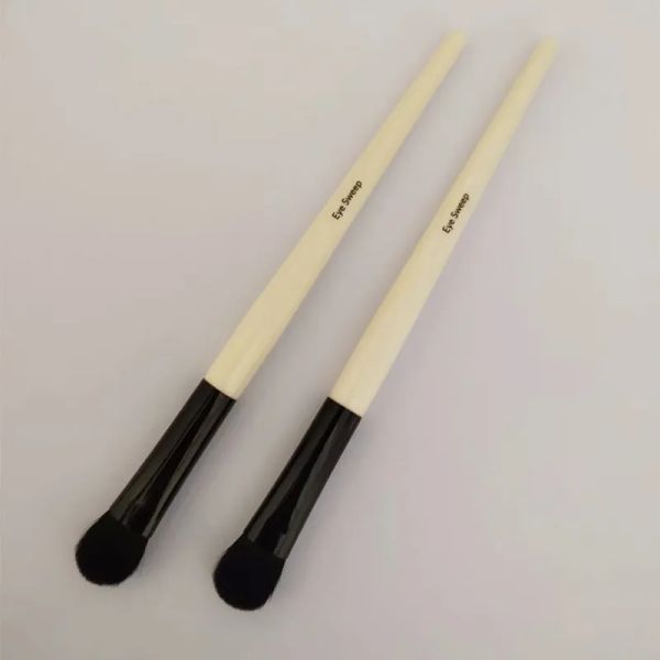 bb makeup brush horse goat eyeshadow eyeliner eyebrow blending eye contour sweep smudge lip brush pro cosmetic tool
bb makeup brush horse goat eyeshadow eyeliner eyebrow blending eye contour sweep smudge lip brush pro cosmetic tool