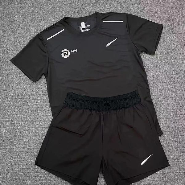 men's t-shirts tracksuits mens tracksuit designer tracksuit embroidery letter luxury black white summer sports fashion cotton cord shor, Gray
men's t-shirts tracksuits mens tracksuit designer tracksuit embroidery letter luxury black white summer sports fashion cotton cord shor, Gray