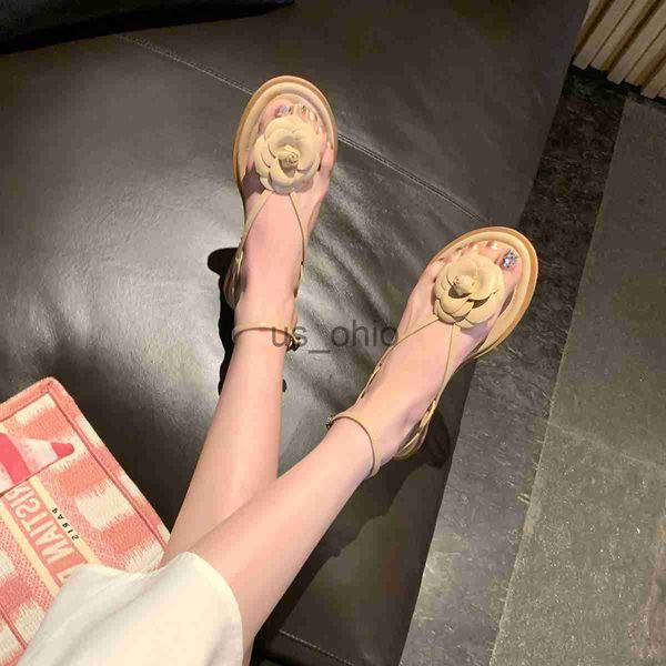 sandals summer women sandals flip flops camellia flower slippers female beach shoes with floral ladies jelly shoes sandalias mujer 2022 j230, Black
sandals summer women sandals flip flops camellia flower slippers female beach shoes with floral ladies jelly shoes sandalias mujer 2022 j230, Black