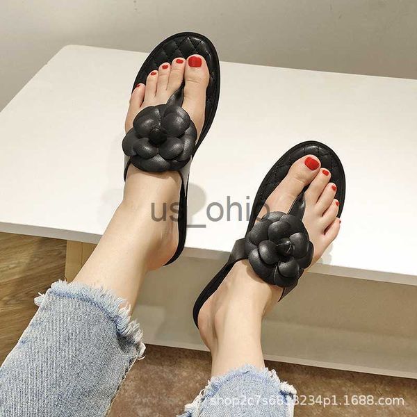 sandals designer camellia flower slippers women 2022 sandalias summer lazy shoes ladies ins low heels flip flops floral slides mujer j230612, Black
sandals designer camellia flower slippers women 2022 sandalias summer lazy shoes ladies ins low heels flip flops floral slides mujer j230612, Black