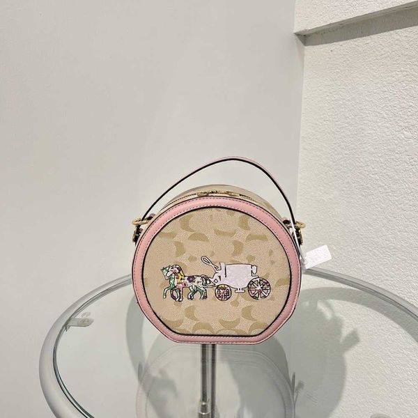 nxy evening bags cc luxury designer bags round for women leather shoulder crossbody bag totes hand fashion casual womens handbag 230210
nxy evening bags cc luxury designer bags round for women leather shoulder crossbody bag totes hand fashion casual womens handbag 230210