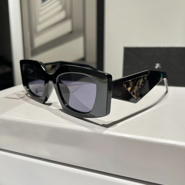 designer sunglasses for women glasses lunette mens sunglasses men classic eyewear sun glasses travel leisure outdoors party comfort, White;black
designer sunglasses for women glasses lunette mens sunglasses men classic eyewear sun glasses travel leisure outdoors party comfort, White;black
