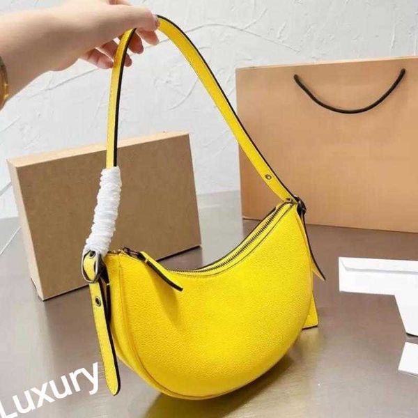 luxury half moon deisgner swinger bag women underarm shoulder crossbody totes cluth purses 0612
luxury half moon deisgner swinger bag women underarm shoulder crossbody totes cluth purses 0612