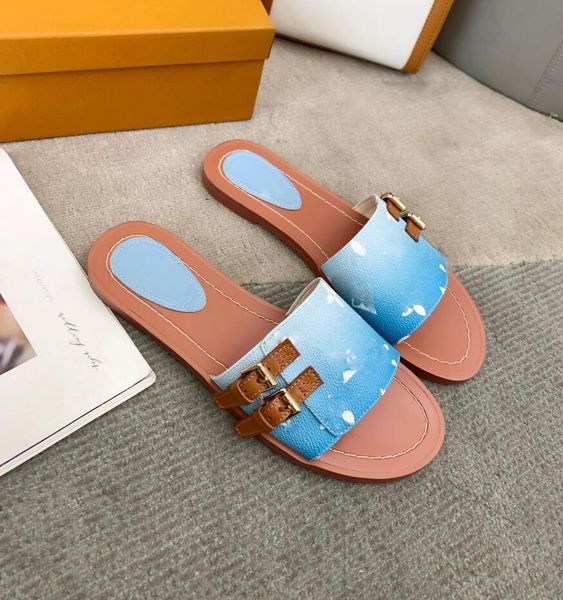 lock it flat mule slippers designer womens luxury sandals leather ladies dauphine outdoor casual slipper flip flops scuffs large size 35-41, Black
lock it flat mule slippers designer womens luxury sandals leather ladies dauphine outdoor casual slipper flip flops scuffs large size 35-41, Black