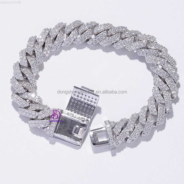 fashion jewelry 925 sterling silver 16mm round and baguette vvs moissanite diamond ice-out cuban link bracelet
fashion jewelry 925 sterling silver 16mm round and baguette vvs moissanite diamond ice-out cuban link bracelet