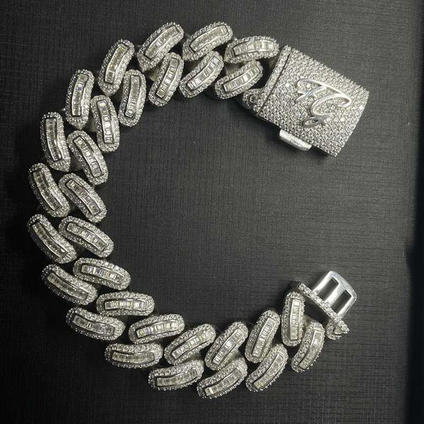 fashion jewelry hip hop gold plated baguette vvs moissanite 925 sterling silver cuban link chain bracelet
fashion jewelry hip hop gold plated baguette vvs moissanite 925 sterling silver cuban link chain bracelet