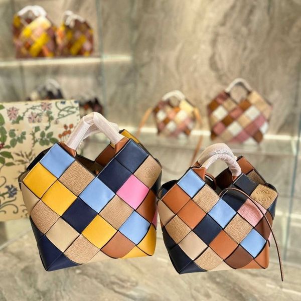 designer bag loews brand shoulder handbag women's hand-woven checkerboard tote bag leather handheld crossbody bag
designer bag loews brand shoulder handbag women's hand-woven checkerboard tote bag leather handheld crossbody bag
