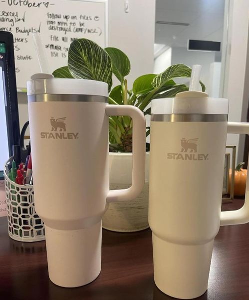 dhl stanley quencher h2.0 40oz stainless steel tumblers cups with silicone handle lid and straw big capacity car mugs vacuum insulated water
dhl stanley quencher h2.0 40oz stainless steel tumblers cups with silicone handle lid and straw big capacity car mugs vacuum insulated water