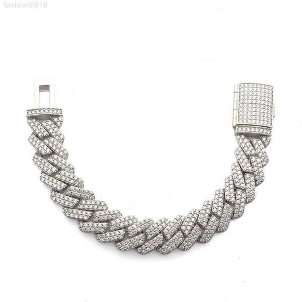 hip hop jewelry 10mm 12mm 15mm 18mm 20mm iced out silver moissanite cuban link chian bracelet
hip hop jewelry 10mm 12mm 15mm 18mm 20mm iced out silver moissanite cuban link chian bracelet