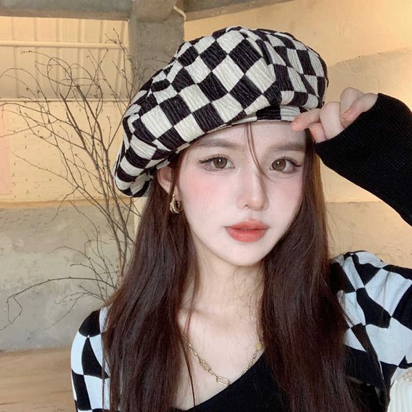 berets designer brand black white plaid berhet female summer spring and autumn style octagonal hat show small face g220612, Blue;gray
berets designer brand black white plaid berhet female summer spring and autumn style octagonal hat show small face g220612, Blue;gray