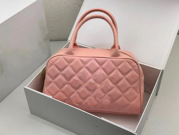 designer luxury fashion new bowling bag caviar cowhide handbag mini bag women's retro sports fitness casual handbag size 25 * 14 * 9cm
designer luxury fashion new bowling bag caviar cowhide handbag mini bag women's retro sports fitness casual handbag size 25 * 14 * 9cm