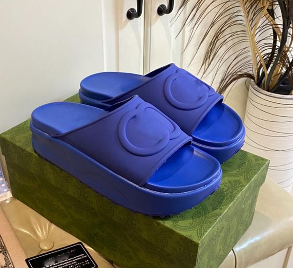 luxury embossed interlocking g slide slippers women foam thick bottom summer beach big head slides non slip sole platform sandals with box, Black
luxury embossed interlocking g slide slippers women foam thick bottom summer beach big head slides non slip sole platform sandals with box, Black