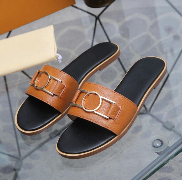 luxury lock it flat mule slippers tassel metal durable leather comfortable padded insole mules flip flops women beach sandals size 35-43, Black
luxury lock it flat mule slippers tassel metal durable leather comfortable padded insole mules flip flops women beach sandals size 35-43, Black
