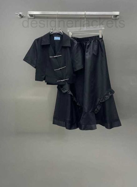 two piece dress designer spring/summer new commuter style simple and fashionable polo neck short coat with elastic waist panel half skirt ca, White
two piece dress designer spring/summer new commuter style simple and fashionable polo neck short coat with elastic waist panel half skirt ca, White