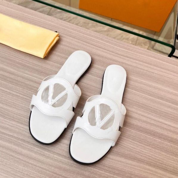 luxury isola flat mule slippers women leather outsole slides circle signature fashioned soft calfskin wide front strap sandals size 35-43, Black
luxury isola flat mule slippers women leather outsole slides circle signature fashioned soft calfskin wide front strap sandals size 35-43, Black