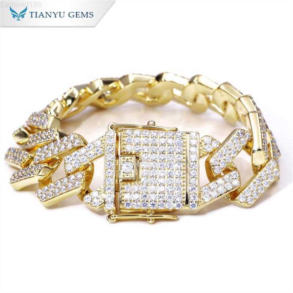tianyu gems ice out jewelry chain hip hop moissanite diamonds customized cuban link silver chains bracelet
tianyu gems ice out jewelry chain hip hop moissanite diamonds customized cuban link silver chains bracelet
