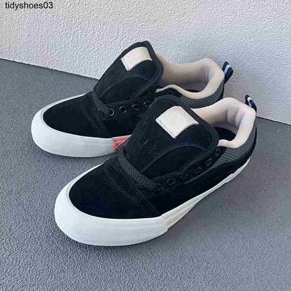 v-shaped american style bread shoes trendy men's inner height niche internet celebrity ultra light men's and women's fashion, Black
v-shaped american style bread shoes trendy men's inner height niche internet celebrity ultra light men's and women's fashion, Black
