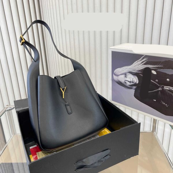 designer hobo bag tote women crossbody bags luxurys handbag bucket shoulder bag shopping bag 230615
designer hobo bag tote women crossbody bags luxurys handbag bucket shoulder bag shopping bag 230615