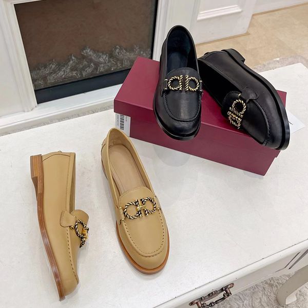 designer simple casual shoes fashion solid color flat shoes leather material metal buckle decorative loafers outdoor elegant elegance highli, Black
designer simple casual shoes fashion solid color flat shoes leather material metal buckle decorative loafers outdoor elegant elegance highli, Black