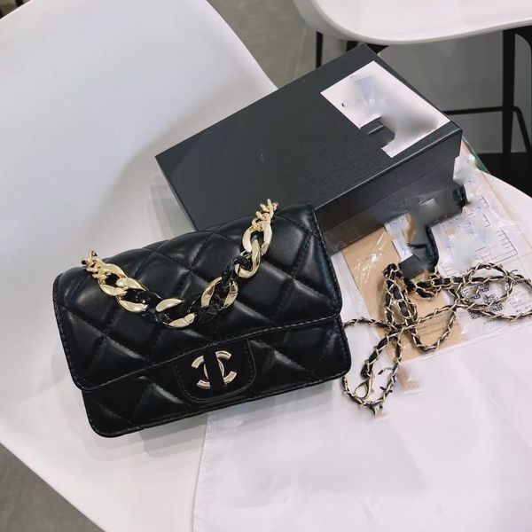 chanei woc shoulder bag designer bag crossbody bag for womens purses and handbags small makeup bag lambskin coin bag 19*13*5cm
chanei woc shoulder bag designer bag crossbody bag for womens purses and handbags small makeup bag lambskin coin bag 19*13*5cm