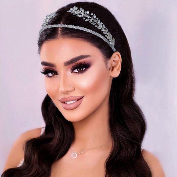diamond tiara round hair hoop baroque crystal bridal headwear crown rhinestone with wedding jewelry diamond bridal hairbands headpieces dz05, Silver
diamond tiara round hair hoop baroque crystal bridal headwear crown rhinestone with wedding jewelry diamond bridal hairbands headpieces dz05, Silver