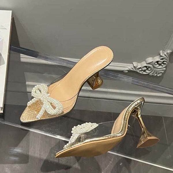 liyke 2023 summer strange high heels slippers street woman pearl bowknot pointed toe dress shoes pvc transparent sandals, Black
liyke 2023 summer strange high heels slippers street woman pearl bowknot pointed toe dress shoes pvc transparent sandals, Black