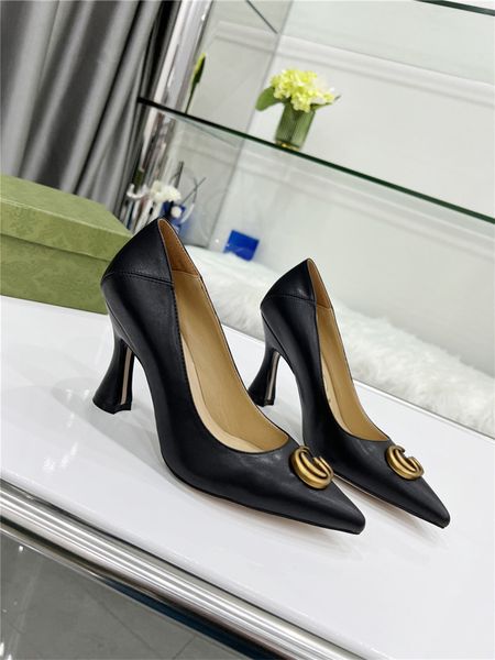 designer luxury women's leather heels mules sandals shoes ace sneakers with original box, Black
designer luxury women's leather heels mules sandals shoes ace sneakers with original box, Black