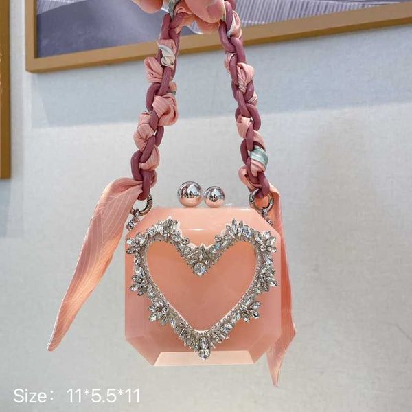 women's 2023 new product small fresh love rhinestone acrylic chain lock chain mini square bag crossbody bag 230613
women's 2023 new product small fresh love rhinestone acrylic chain lock chain mini square bag crossbody bag 230613