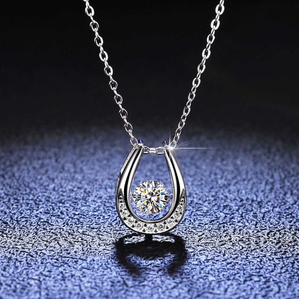 18inch link chain sterling silver claw setting round 5.0mm moissanite pendant dancing diamond snowflake necklace
18inch link chain sterling silver claw setting round 5.0mm moissanite pendant dancing diamond snowflake necklace