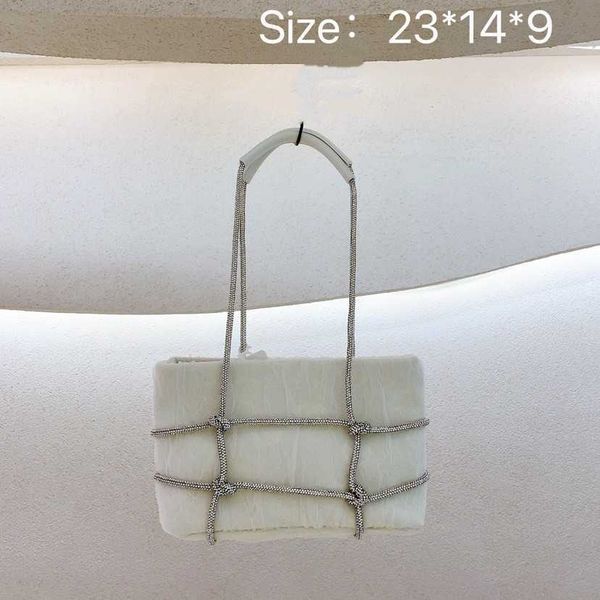 bag female 2022 new korean net red small fresh drill rhinestone chain armpit bag fashion portable shoulder bag 230613
bag female 2022 new korean net red small fresh drill rhinestone chain armpit bag fashion portable shoulder bag 230613