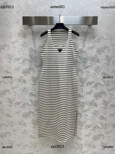 designer woman dress contrast stripe design dress skirt size s-l summer fashion split hem design skirt june04, Black;gray
designer woman dress contrast stripe design dress skirt size s-l summer fashion split hem design skirt june04, Black;gray