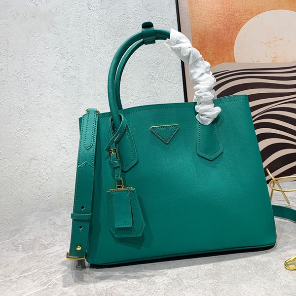 23ss womens luxurys designers totes bag handbags cow leather shouder crossbody women handbag pouch purse triangle badge 34cm
23ss womens luxurys designers totes bag handbags cow leather shouder crossbody women handbag pouch purse triangle badge 34cm