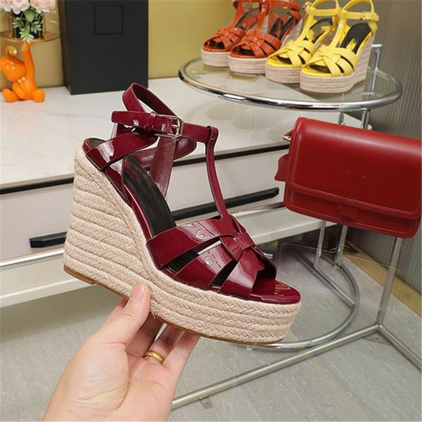 fashion women's sandals 2023 yslity luxury brand letter logo summer women's high heels men's casual student flats 03-026, Black
fashion women's sandals 2023 yslity luxury brand letter logo summer women's high heels men's casual student flats 03-026, Black