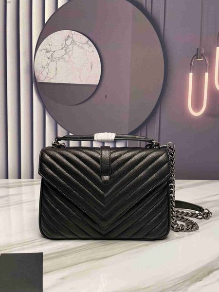 9a new r crossbody bag 392737 luxury leather tassel postman frosted imitation deer velvet v pattern shoulder chain classic fashion brand bag
9a new r crossbody bag 392737 luxury leather tassel postman frosted imitation deer velvet v pattern shoulder chain classic fashion brand bag