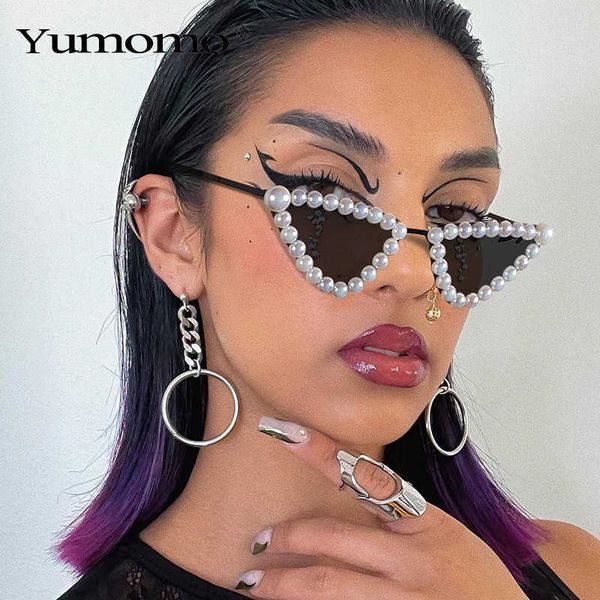 personalized small triangle cat eye frameless sunglasses handmade with diamond pearl fashion trend y2k 0615, White;black
personalized small triangle cat eye frameless sunglasses handmade with diamond pearl fashion trend y2k 0615, White;black