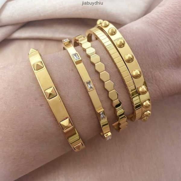 waterproof tarnish jewelry stainless steel jewellery stacking 18k gold plated bangle bracelets for gift, Silver
waterproof tarnish jewelry stainless steel jewellery stacking 18k gold plated bangle bracelets for gift, Silver