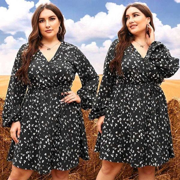 womens dress autumn and summer printed waist controlled fashionable slimming gentle temperament black skirt, Black;gray
womens dress autumn and summer printed waist controlled fashionable slimming gentle temperament black skirt, Black;gray
